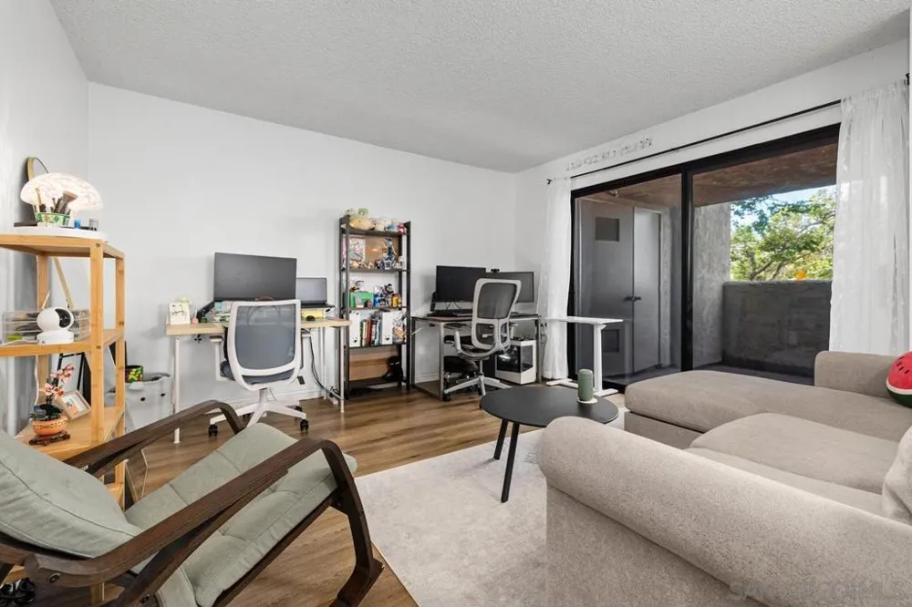 8492 New Salem #59 San Diego, CA 92126