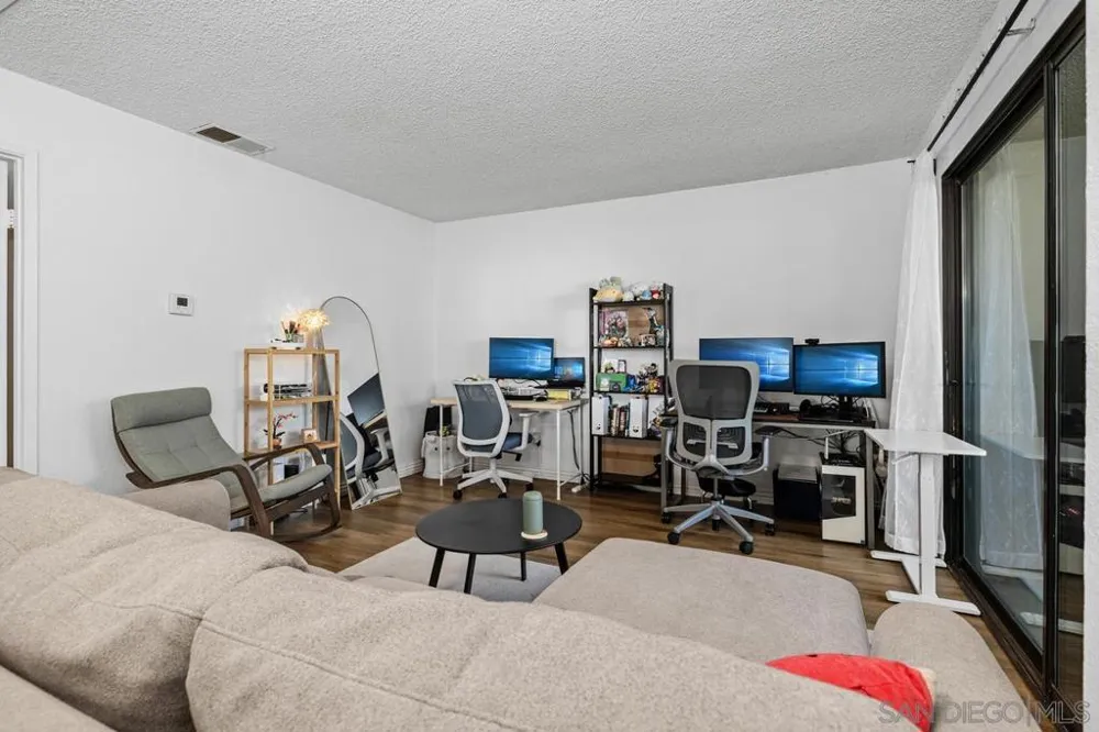8492 New Salem #59 San Diego, CA 92126