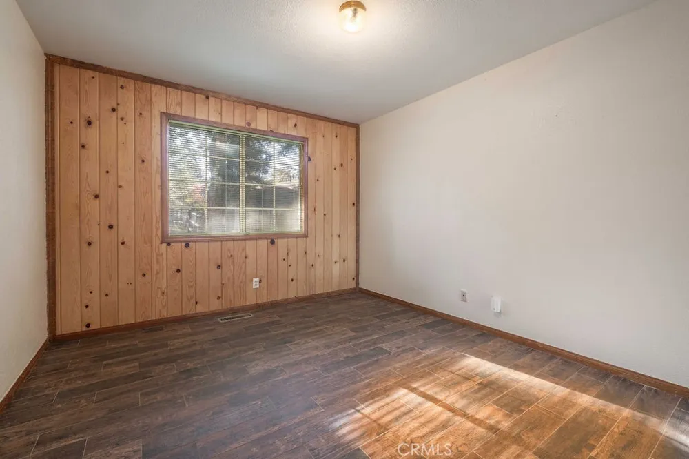 252 Riverside Sugarloaf, CA 92386