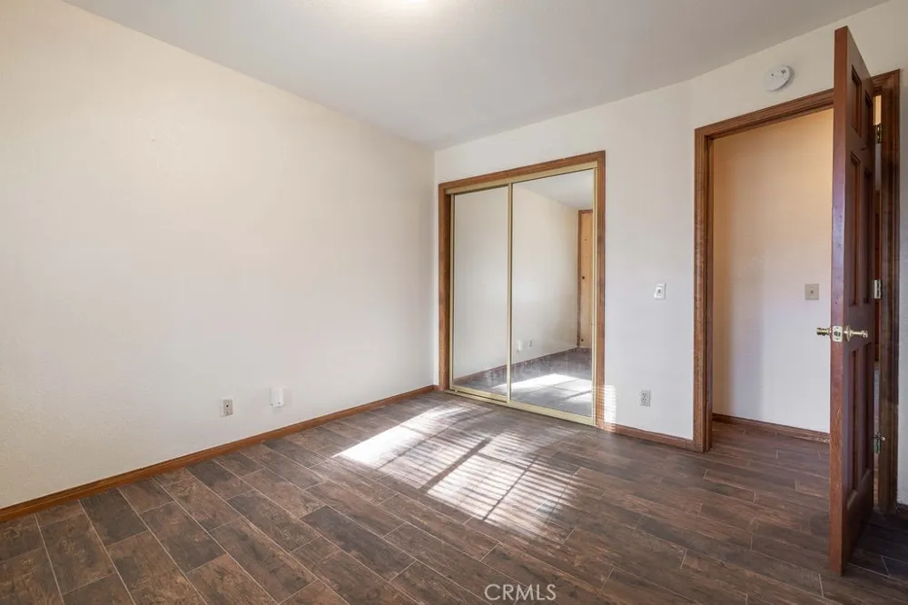 252 Riverside Sugarloaf, CA 92386