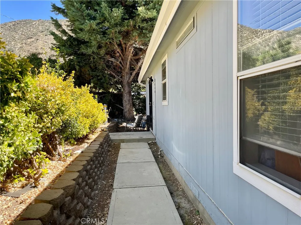 940 Hemming Way Frazier Park, CA 93225