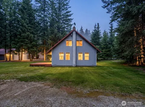 2605 Larch Drive