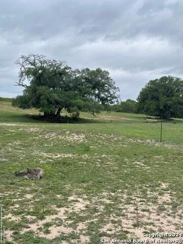TBD (TR 5) W Gates Valley Rd Poteet, TX 78065