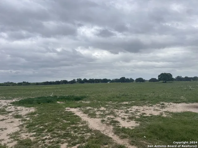 TBD (TR 4) W Gates Valley RD Poteet, TX 78065