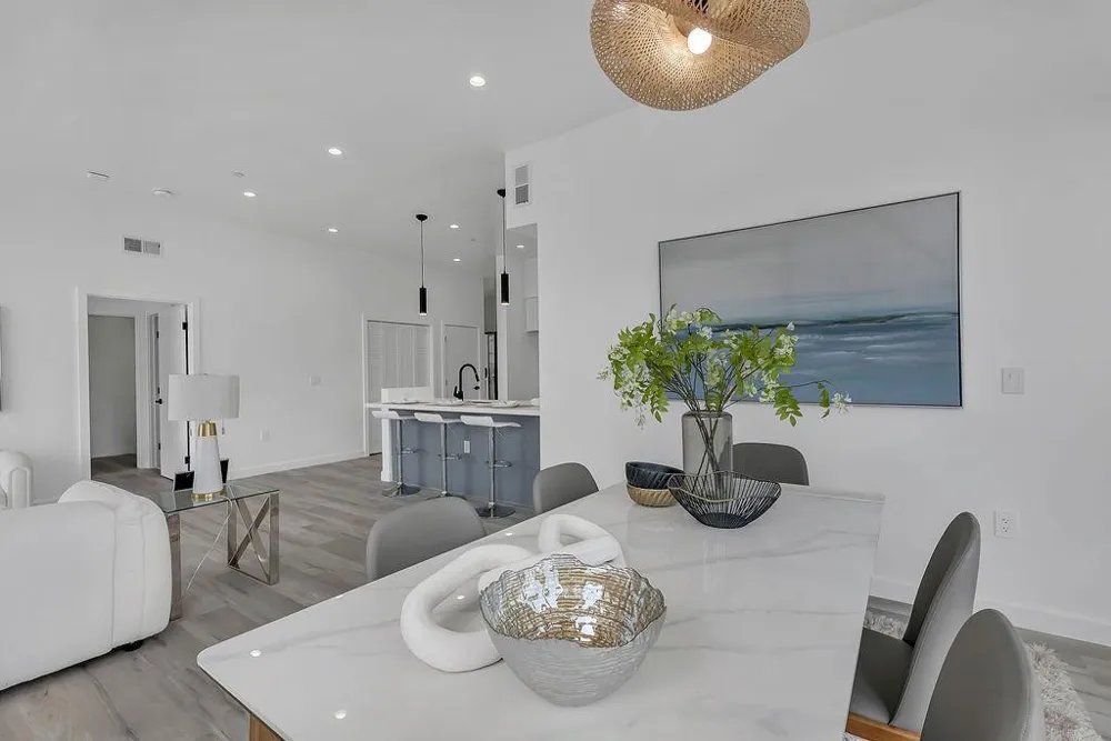 889 McLellan Drive #210 South San Francisco, CA 94080