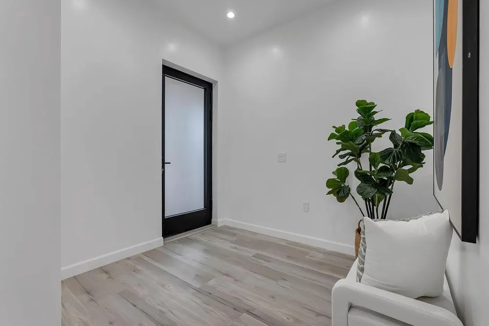 889 McLellan Drive #210 South San Francisco, CA 94080