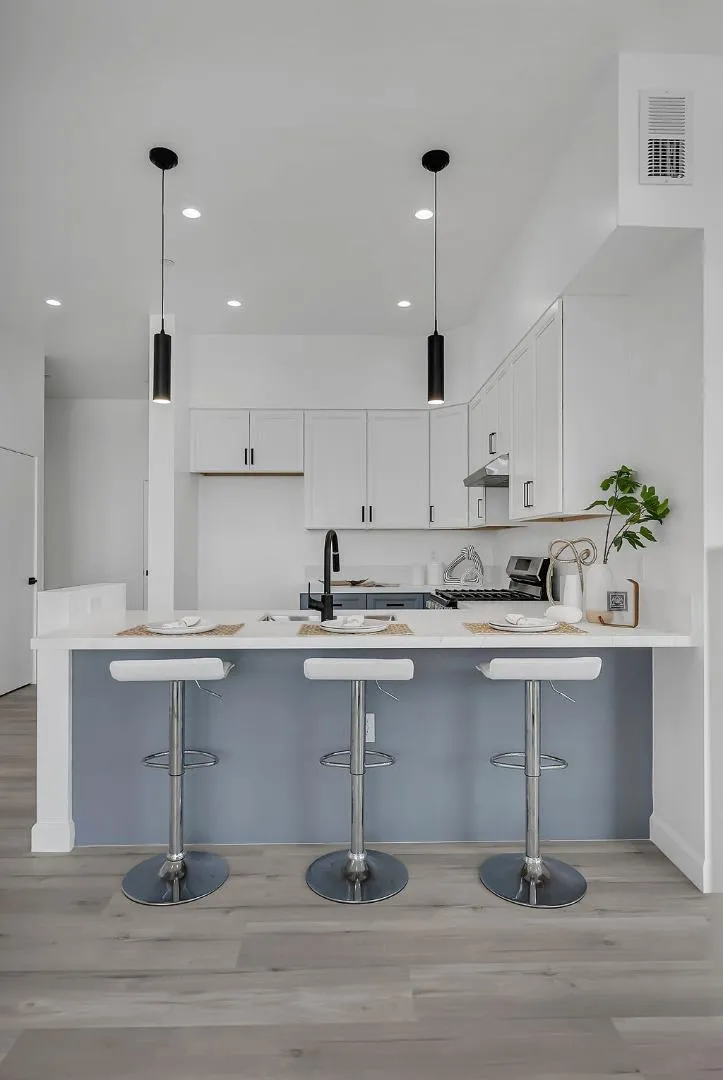 889 McLellan Drive #210 South San Francisco, CA 94080