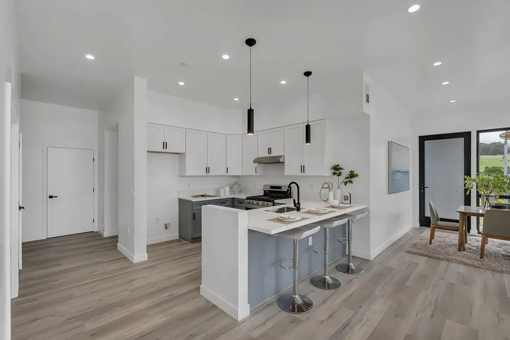 889 McLellan Drive #210 South San Francisco, CA 94080