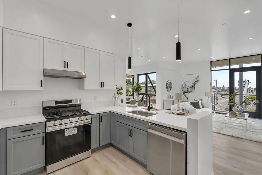 889 McLellan Drive #210 South San Francisco, CA 94080