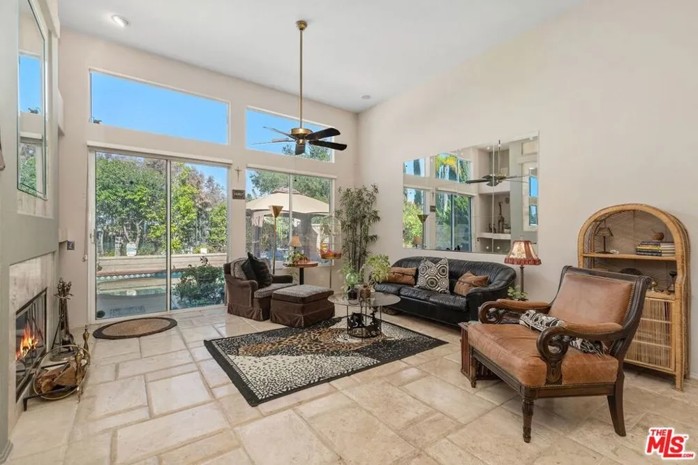 435 Rembrandt Drive Corona, CA 92882