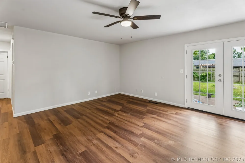 3634 S 106th Place E Tulsa, OK 74146