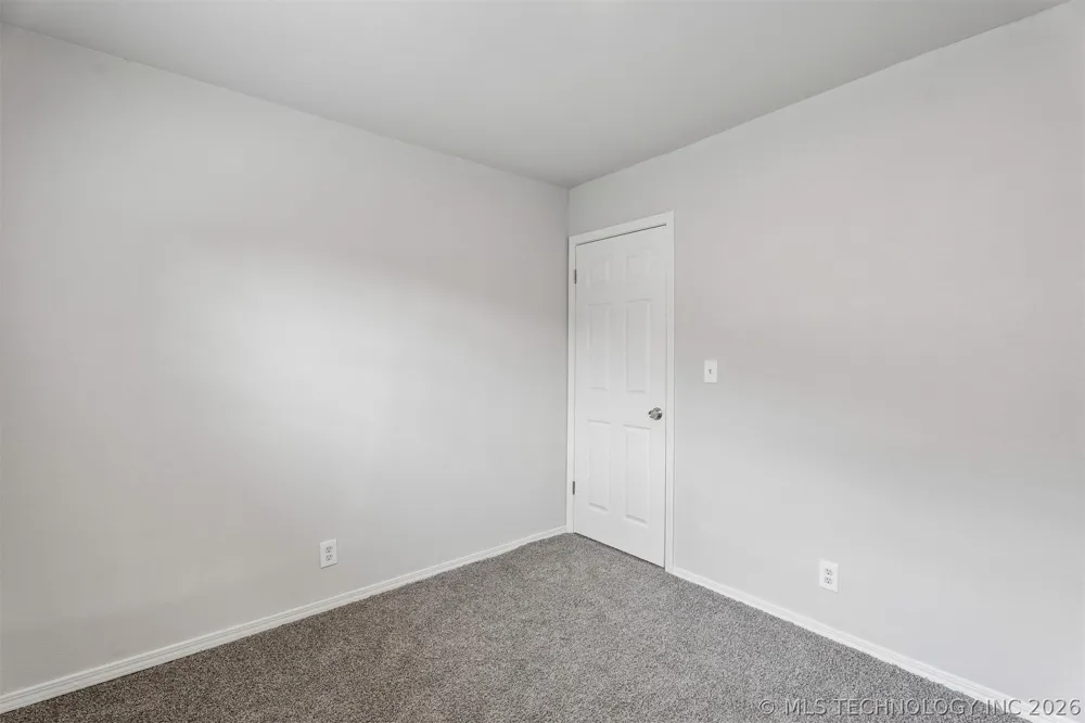 3634 S 106th Place E Tulsa, OK 74146