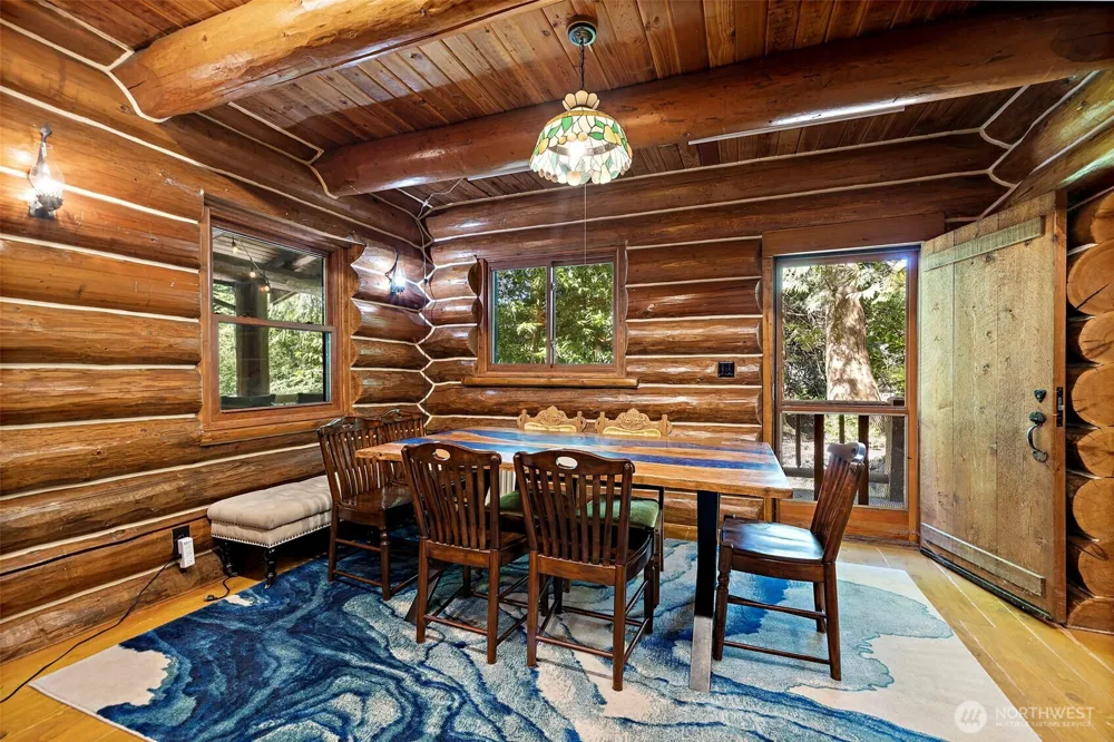 44725 SE 71st Street Snoqualmie, WA 98065