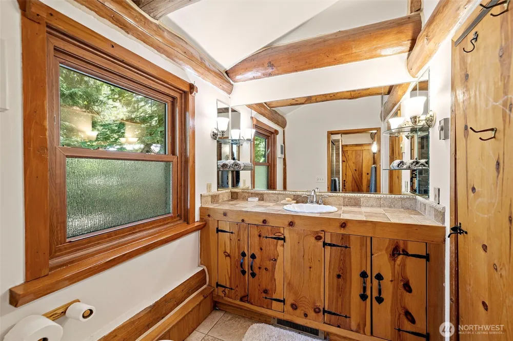 44725 SE 71st Street Snoqualmie, WA 98065