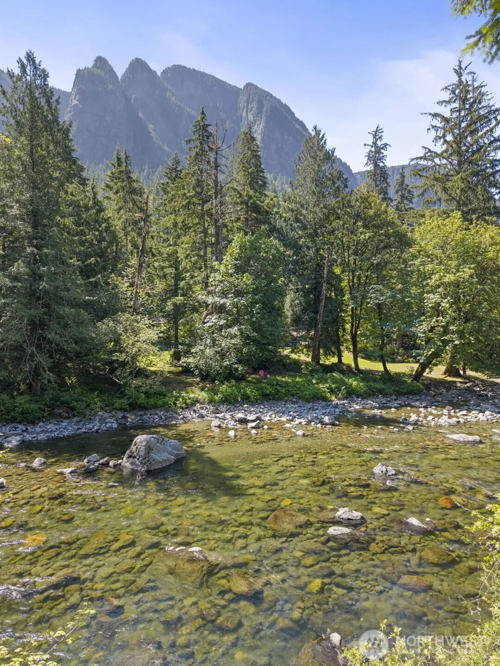 44725 SE 71st Street Snoqualmie, WA 98065