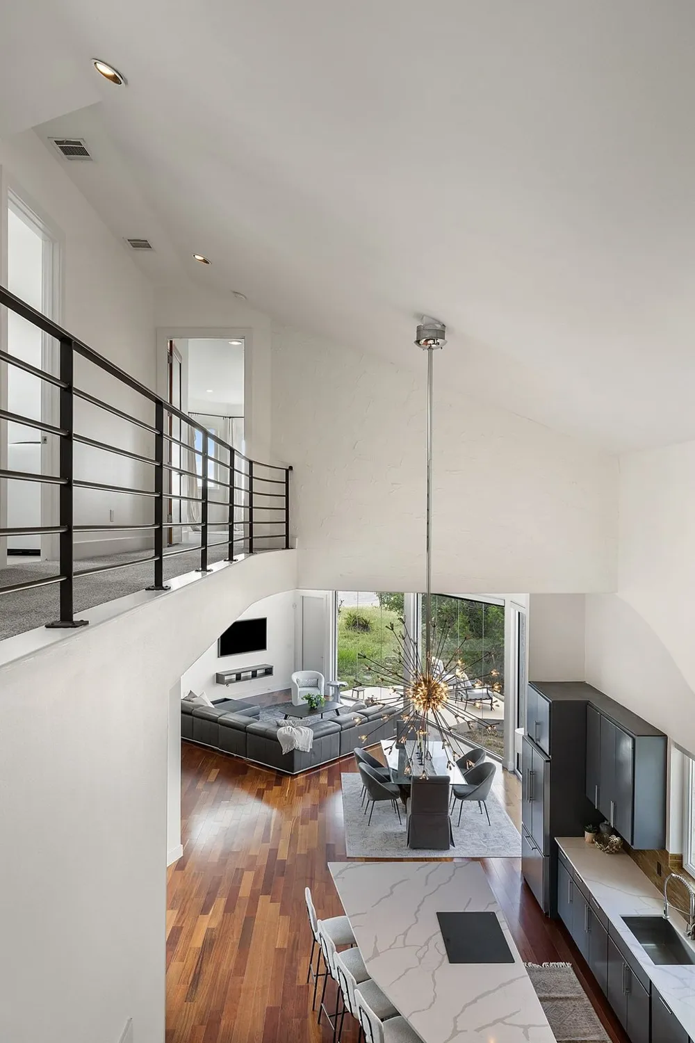 360 Stacey Ann Cove Dripping Springs, TX 78620
