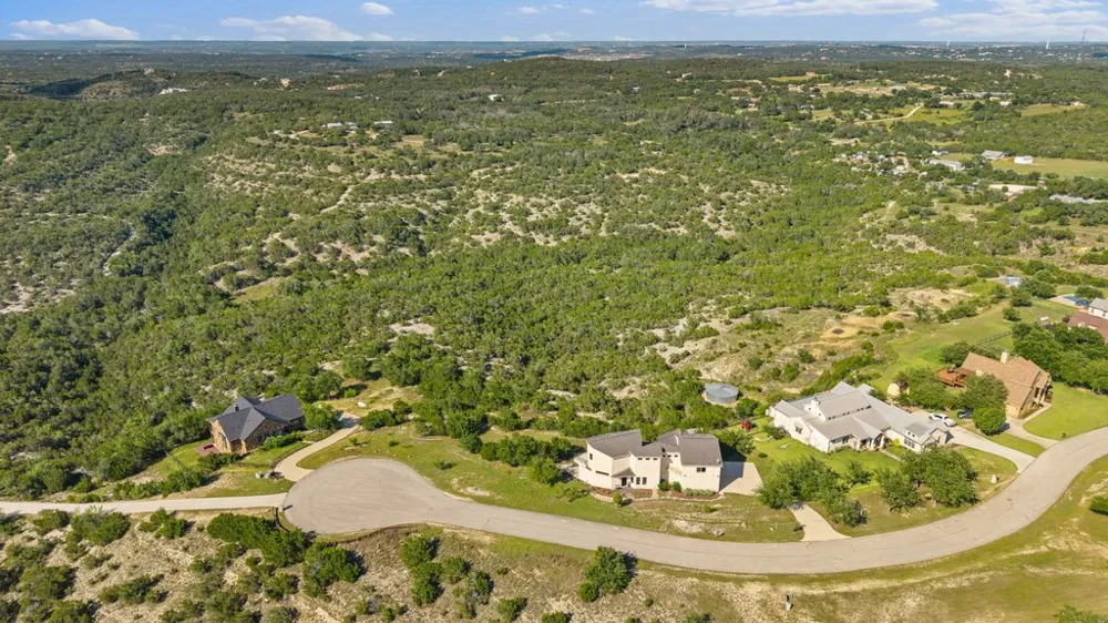 360 Stacey Ann Cove Dripping Springs, TX 78620