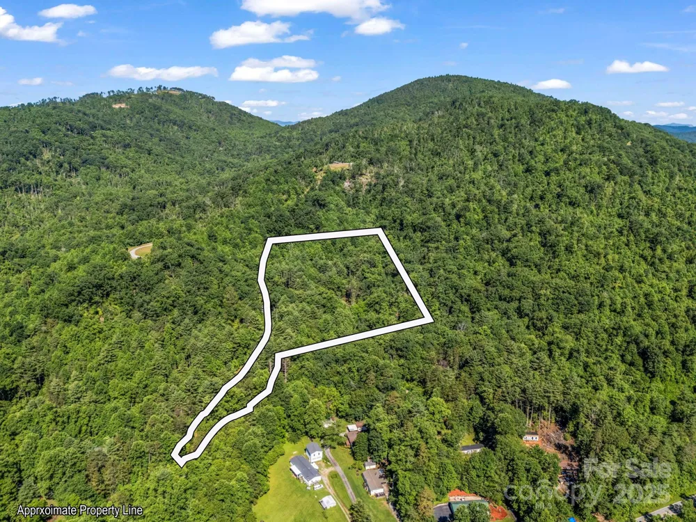 TBD Climbing Road Hendersonville, NC 28792