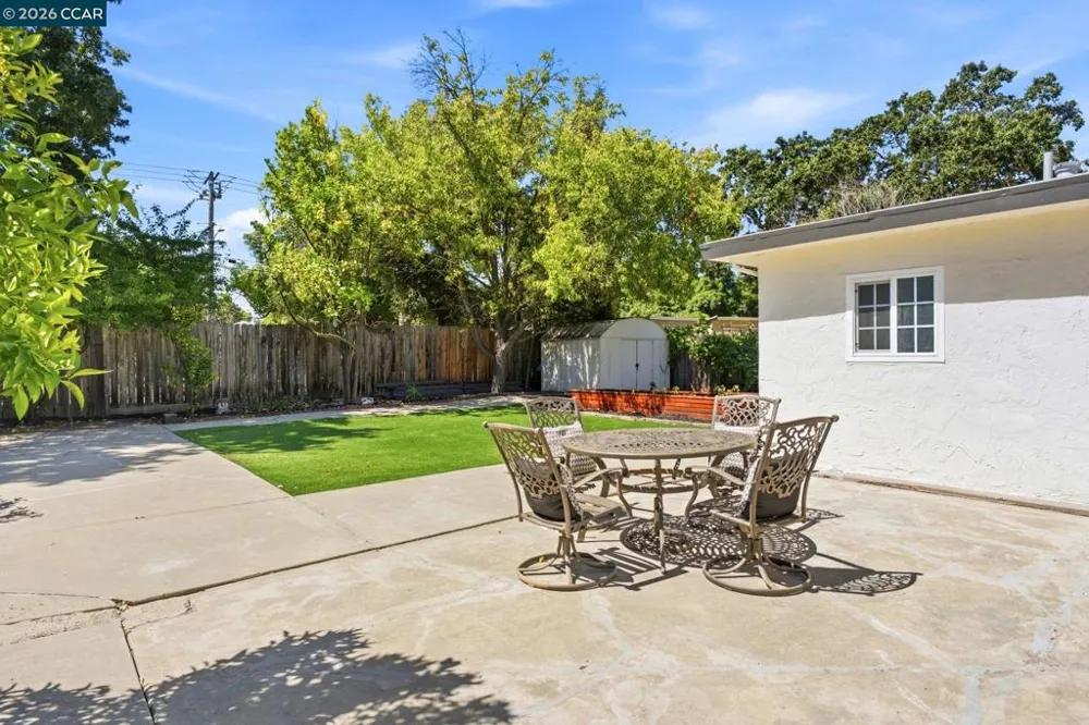 161 Diablo Ct Pleasant Hill, CA 94523