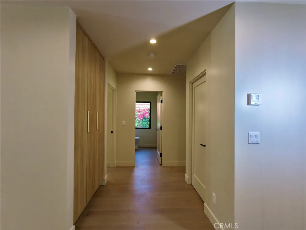 4819 Genesta Avenue Encino, CA 91316