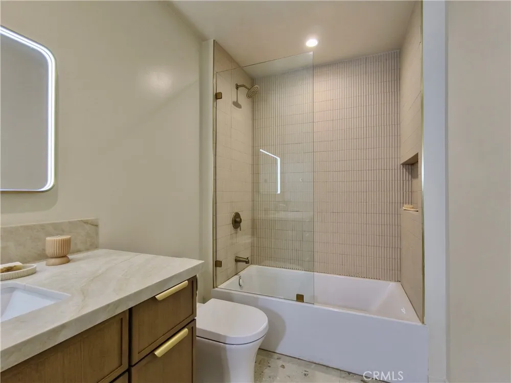 4819 Genesta Avenue Encino, CA 91316