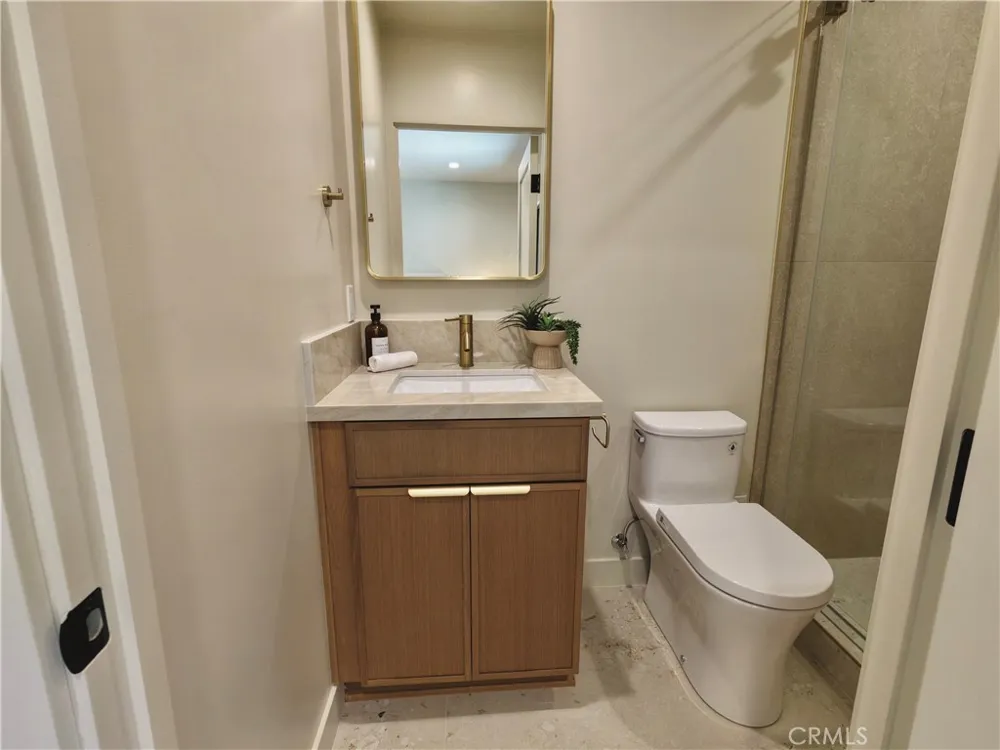 4819 Genesta Avenue Encino, CA 91316