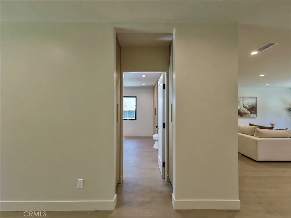 4819 Genesta Avenue Encino, CA 91316