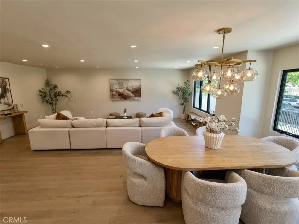 4819 Genesta Avenue Encino, CA 91316