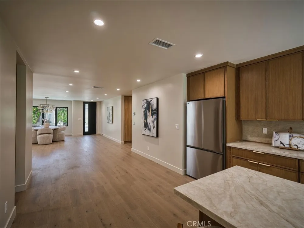 4819 Genesta Avenue Encino, CA 91316