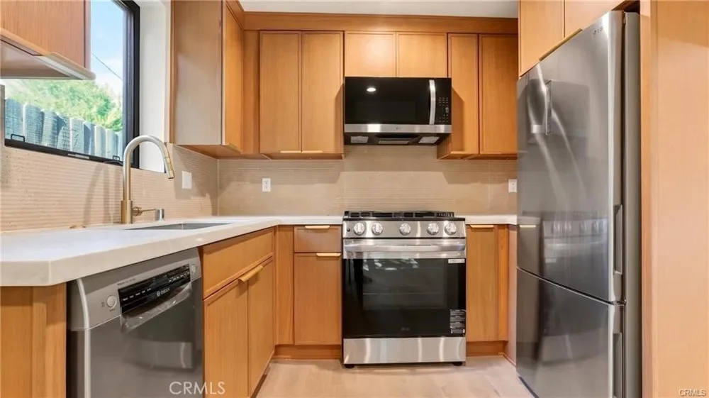 4819 Genesta Avenue Encino, CA 91316