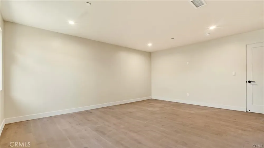 4819 Genesta Avenue Encino, CA 91316