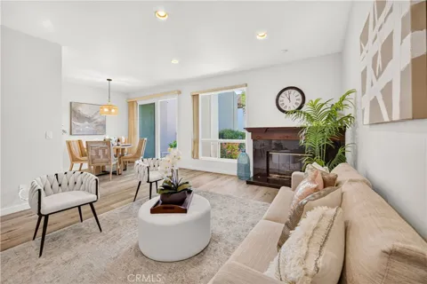 5612 Las Virgenes #37