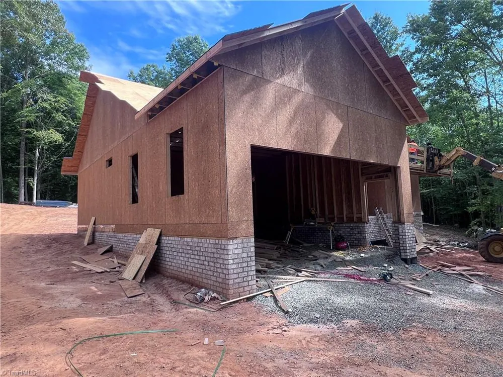 4864 Creeks Crossing Road Asheboro, NC 27205