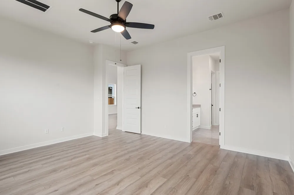531 Darley Oak Drive Dripping Springs, TX 78620