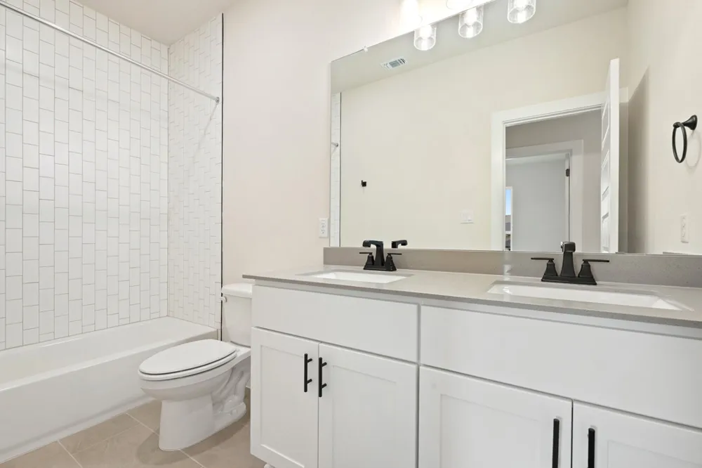 531 Darley Oak Drive Dripping Springs, TX 78620