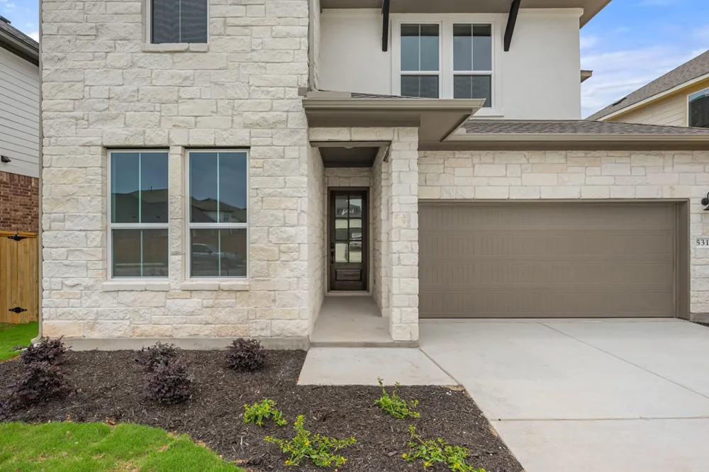 531 Darley Oak Drive Dripping Springs, TX 78620