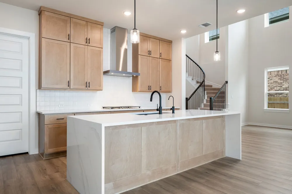 531 Darley Oak Drive Dripping Springs, TX 78620