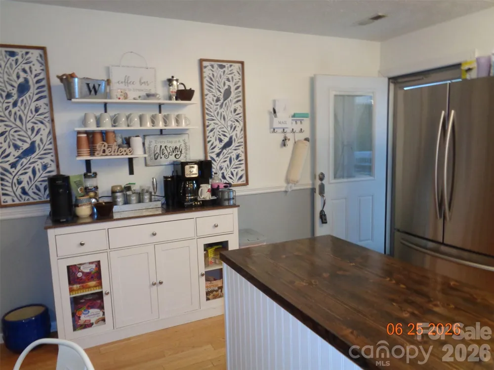 1702 Cajah Mountain Road Hudson, NC 28638