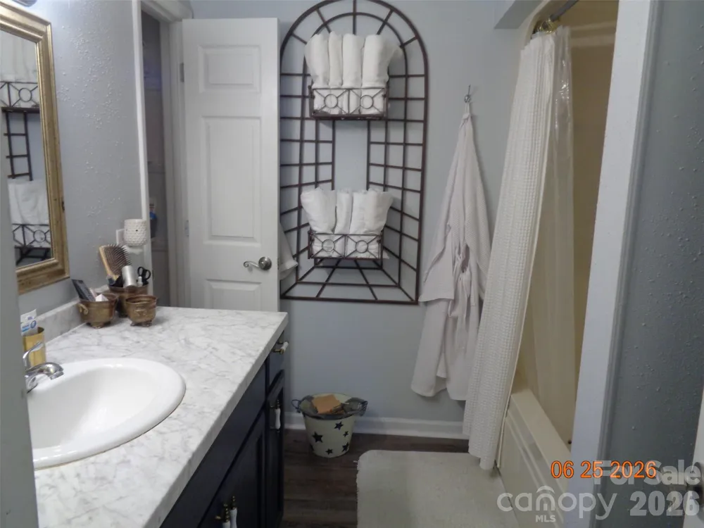 1702 Cajah Mountain Road Hudson, NC 28638