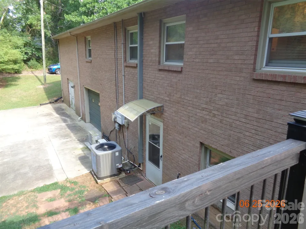 1702 Cajah Mountain Road Hudson, NC 28638