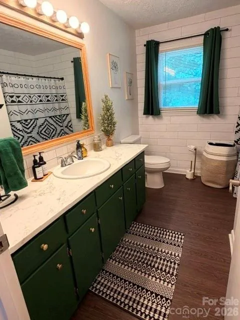 1702 Cajah Mountain Road Hudson, NC 28638