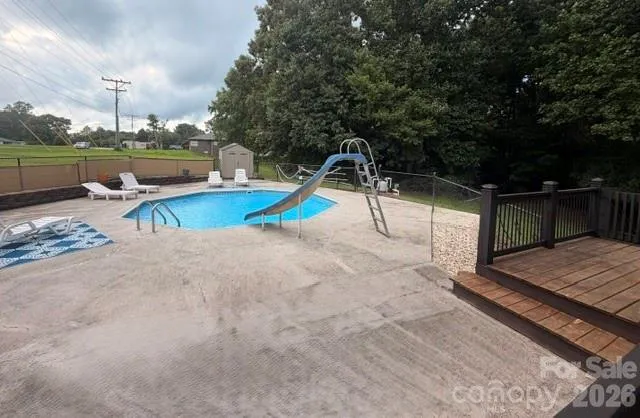 1702 Cajah Mountain Road Hudson, NC 28638
