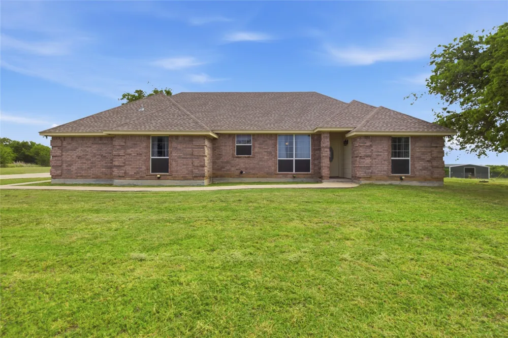 8116 Clearview Court Cresson, TX 76035