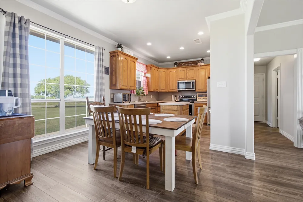 8116 Clearview Court Cresson, TX 76035