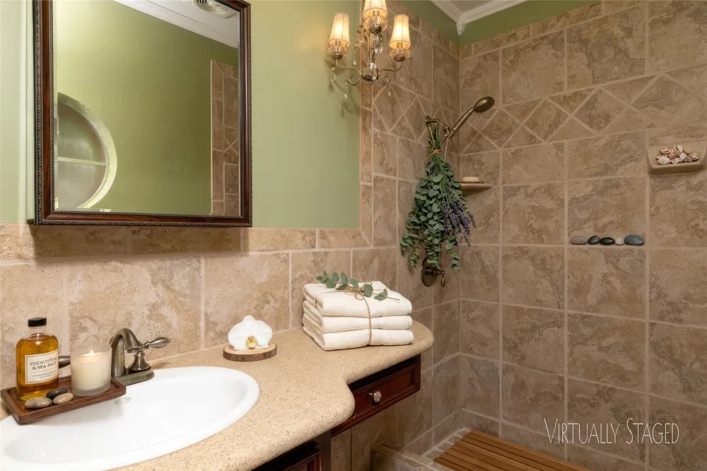 1710 Park Hill Drive Arlington, TX 76012