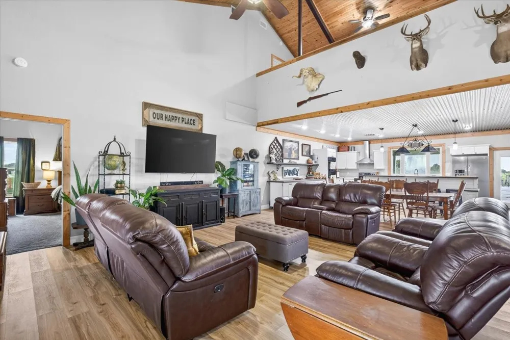 638 Vz County Road 2807 Mabank, TX 75147