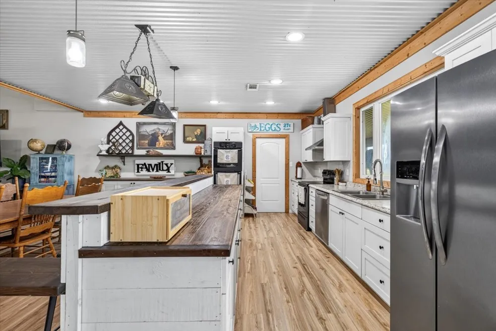 638 Vz County Road 2807 Mabank, TX 75147