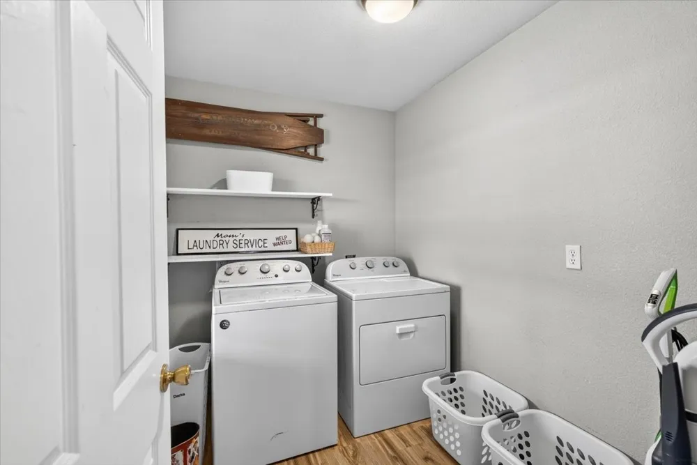 638 Vz County Road 2807 Mabank, TX 75147