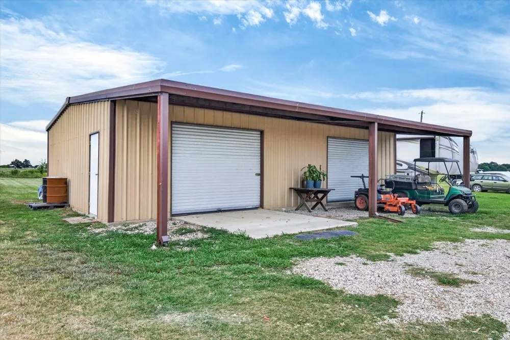 638 Vz County Road 2807 Mabank, TX 75147