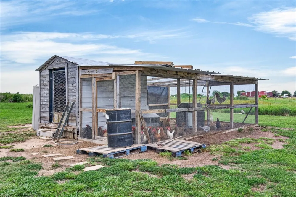 638 Vz County Road 2807 Mabank, TX 75147